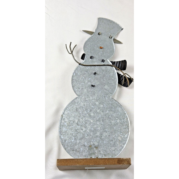Festive Christmas Décor – Snowman Accent & Sparkle Let It Snow Frame - Picture 5 of 5